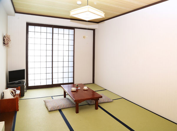 ホテルベルクールイノマタ 白馬山麓ツアーズ